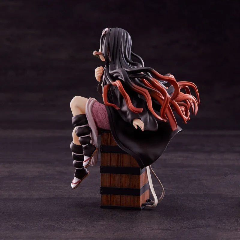 Anime Demon Slayer Kamado Nezuko Sitting Model Figure 15CM