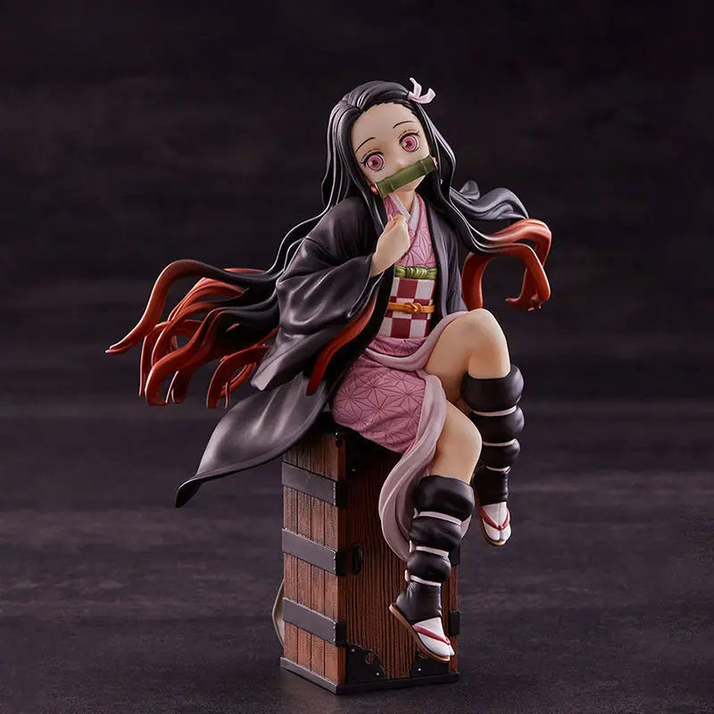 Anime Demon Slayer Kamado Nezuko Sitting Model Figure 15CM